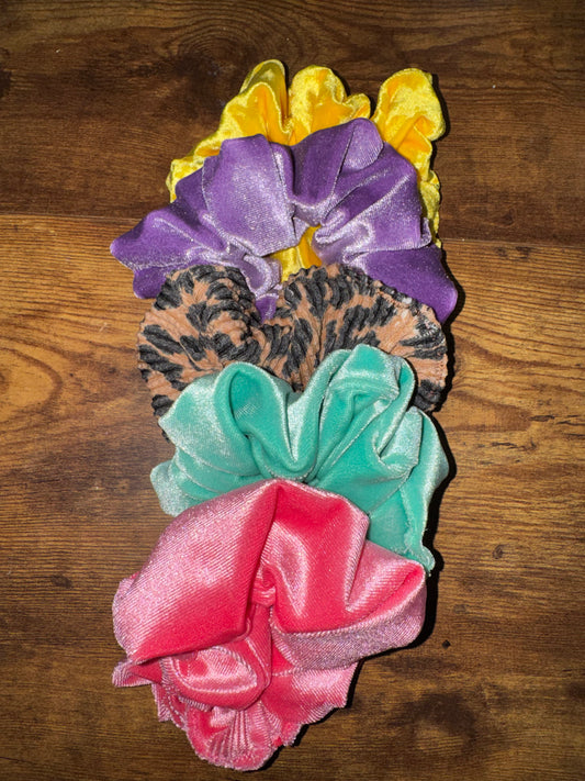 RTS Scrunchies